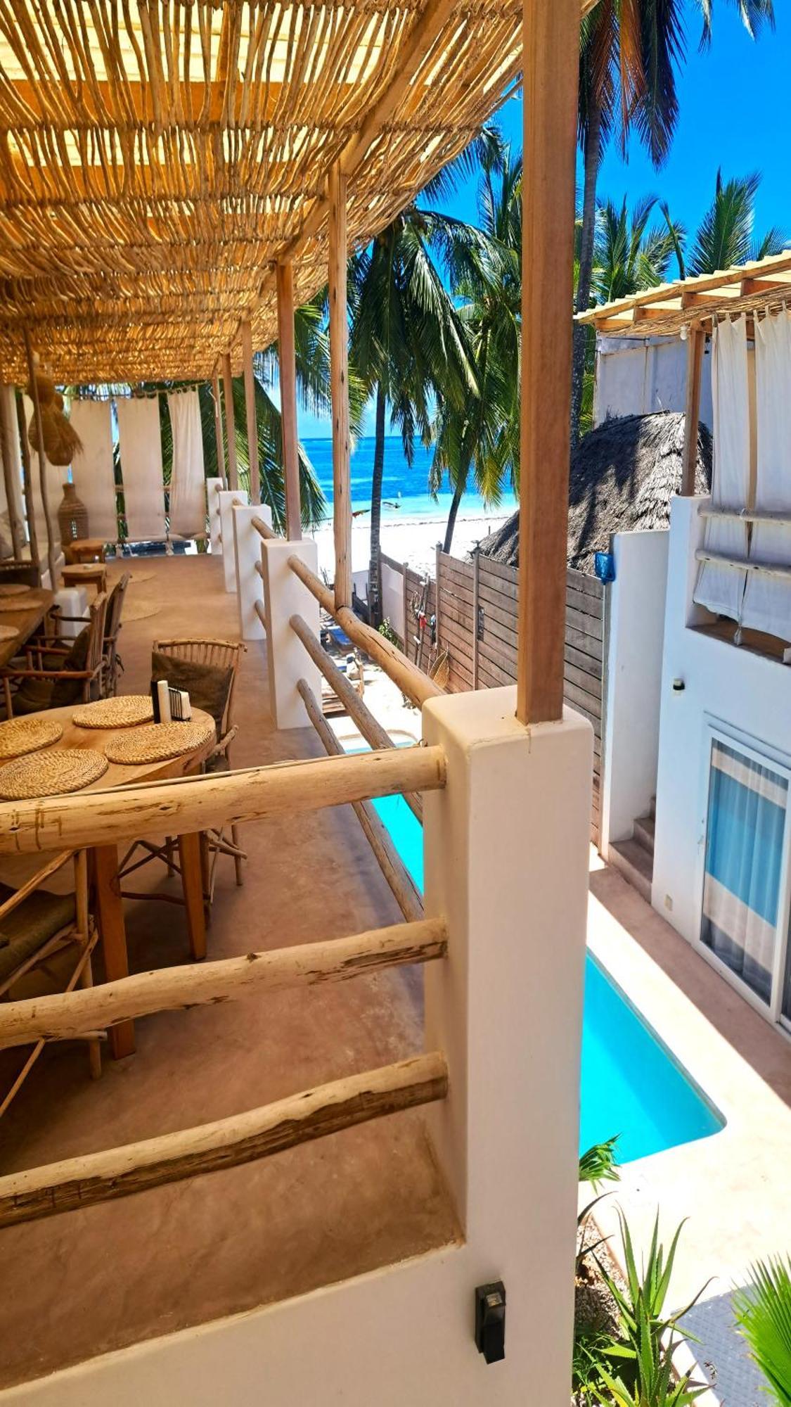 קיוונגווה Boho Boutique Hotel - Beachfront , Adults Only , Private Pool מראה חיצוני תמונה